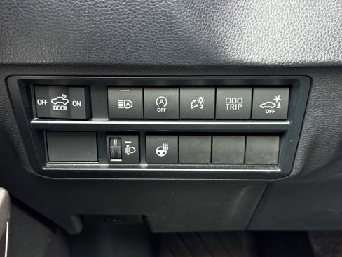 Used 2023 Toyota Tundra SR5 w/ SR5 Premium Package AWD/4WD image 19