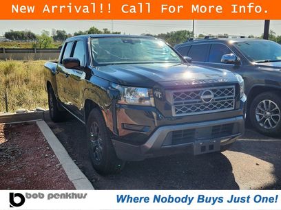 Used 2022 Nissan Frontier SV