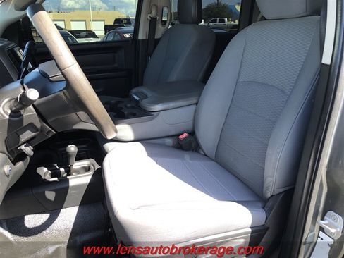 Used 2013 RAM 3500 Tradesman w/ Chrome Appearance Group AWD/4WD image 15