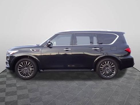 Used 2024 INFINITI QX80 Sensory image 2