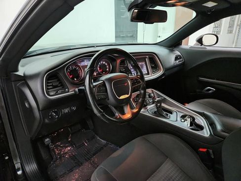 Used 2019 Dodge Challenger R/T image 5