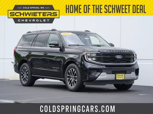 Used 2025 Ford Expedition Platinum AWD/4WD image 1