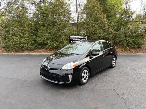 Used 2013 Toyota Prius Two image 4