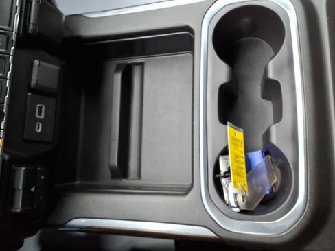 Certified 2021 Chevrolet Silverado 1500 RST w/ Convenience Package II image 24