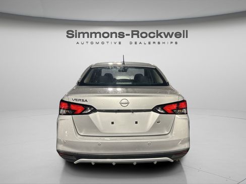 Used 2024 Nissan Versa S w/ S Plus Package image 5