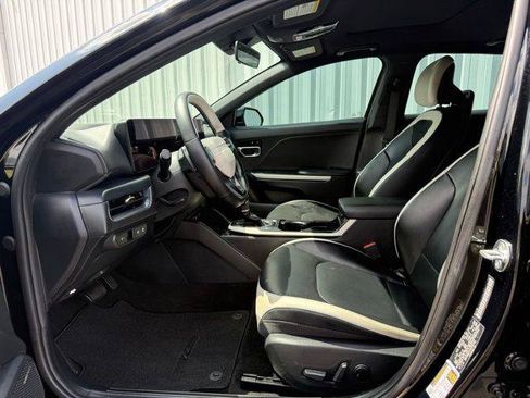 New 2025 Kia K4 GT-Line w/ GT-Line Premium Package FWD image 6