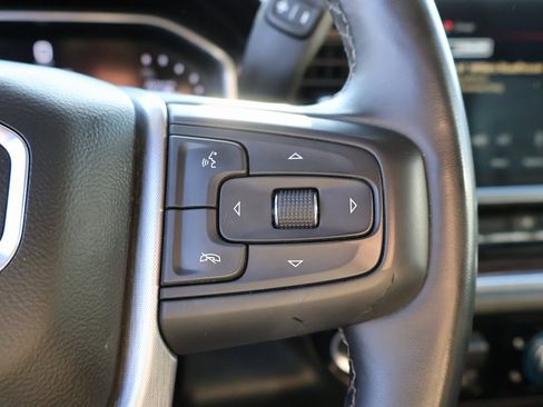 Used 2024 GMC Sierra 2500 SLE image 27