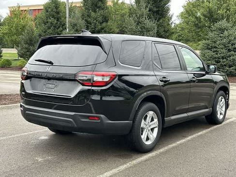Used 2023 Honda Pilot LX image 21