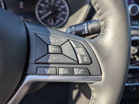 Used 2022 Nissan Sentra SV w/ All-Weather Package FWD image 19