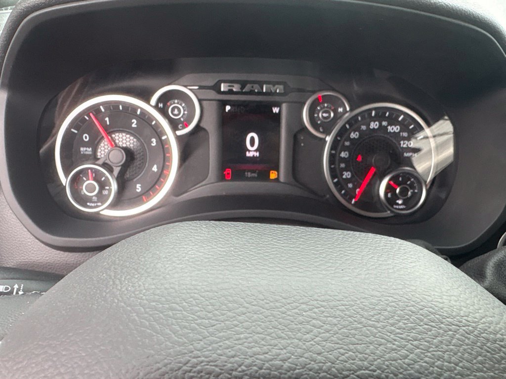 New 2027 RAM 3500 Big Horn AWD/4WD image 23