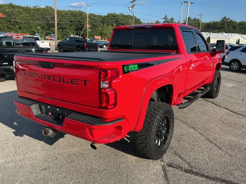 Used 2022 Chevrolet Silverado 2500 LTZ w/ LTZ Plus Package AWD/4WD image 4