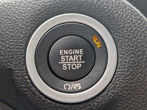 Used 2023 Chrysler 300 S RWD image 27