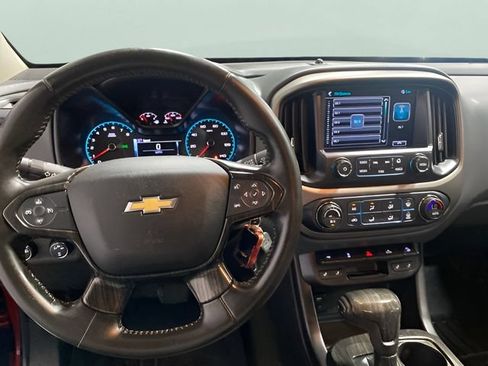 Used 2016 Chevrolet Colorado Z71 AWD/4WD image 12