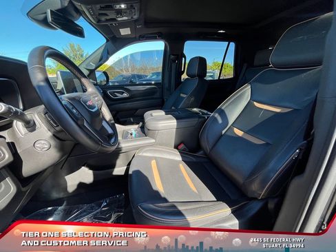 Used 2023 GMC Yukon AT4 image 10