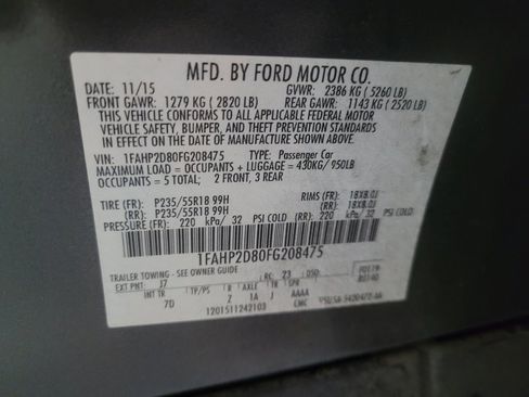 Used 2015 Ford Taurus SE FWD image 33
