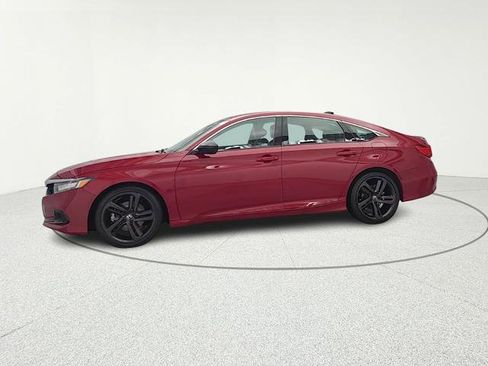 Used 2022 Honda Accord Sport image 4