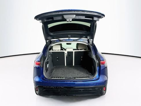 Used 2023 Jaguar F-PACE S AWD/4WD image 6