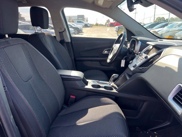 Used 2017 Chevrolet Equinox LT w/ Convenience Package FWD image 10