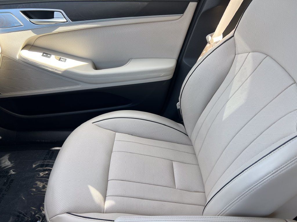 Used 2020 Genesis G80 3.8 w/ Ultimate Package 03 AWD/4WD image 35