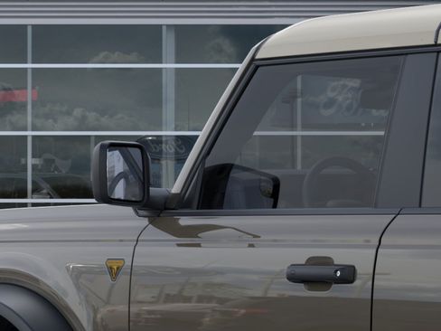 New 2026 Ford Bronco Badlands w/ Sasquatch Package AWD/4WD image 22