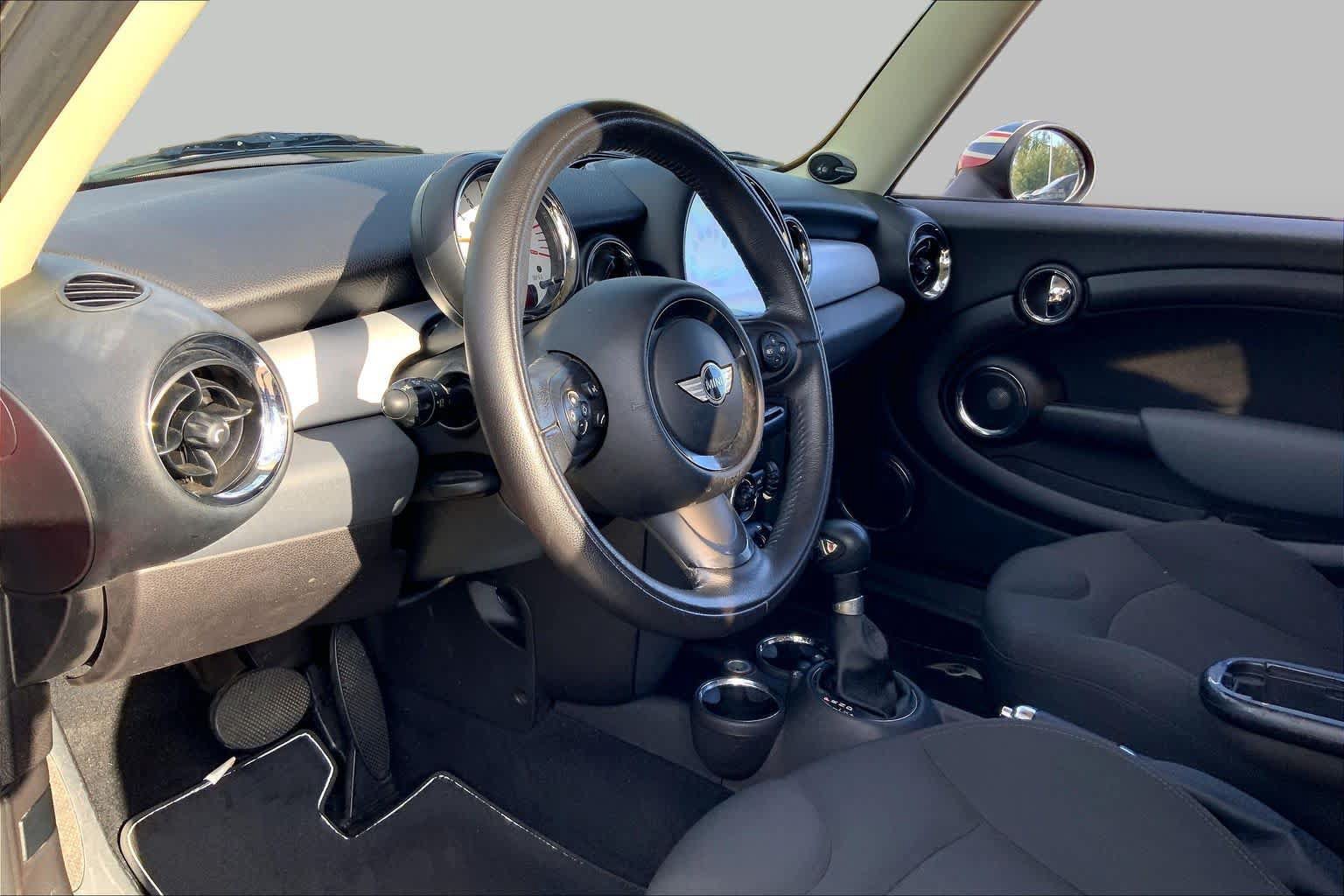 Used 2012 MINI Cooper Hardtop FWD image 17