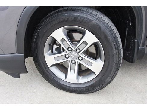 Used 2023 Honda Pilot EX-L image 29