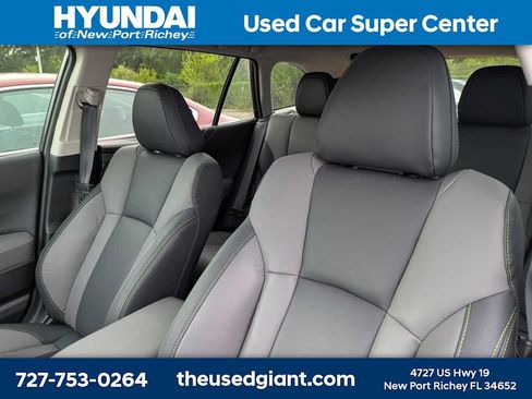 Used 2025 Subaru Outback Onyx Edition w/ Popular Package #2 AWD/4WD image 3