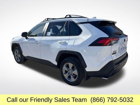 New 2025 Toyota RAV4 XLE w/ Convenience Package image 3