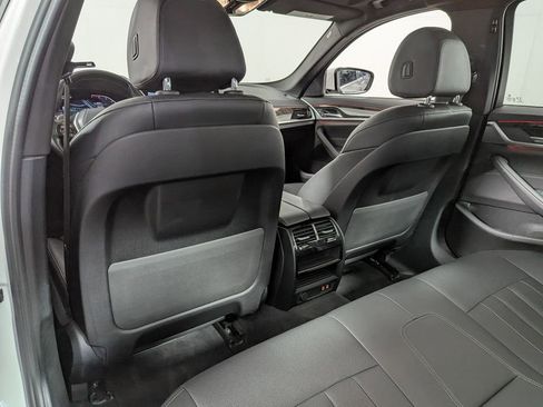 Used 2021 BMW 530i xDrive w/ Convenience Package image 42