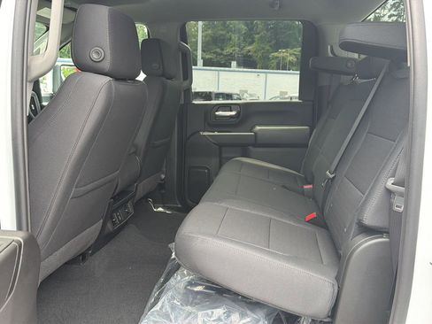 New 2026 Chevrolet Silverado 2500 Custom w/ Custom Value Package AWD/4WD image 10