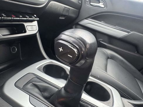 Used 2020 Chevrolet Colorado ZR2 w/ ZR2 Dusk Special Edition image 33