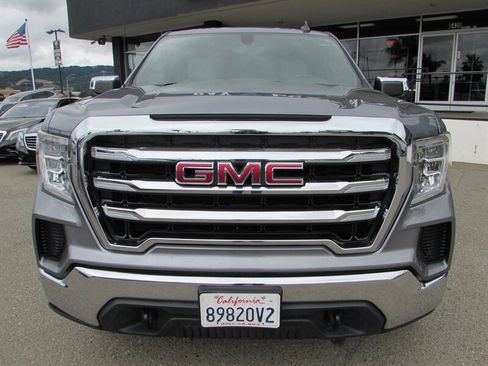 Used 2019 GMC Sierra 1500 SLE w/ SLE Value Package AWD/4WD image 2
