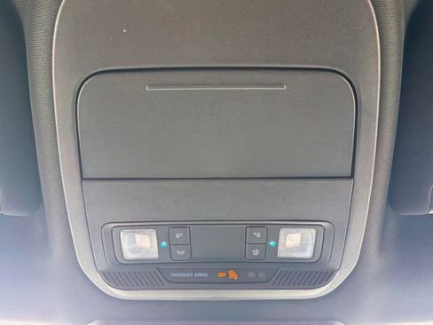 Used 2025 Ford F150 STX w/ STX Black Appearance Package AWD/4WD image 7