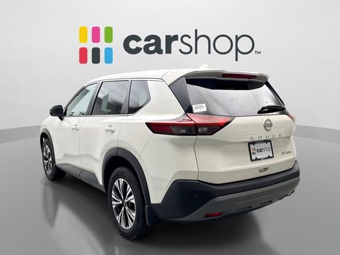 Used 2023 Nissan Rogue SV AWD/4WD image 3