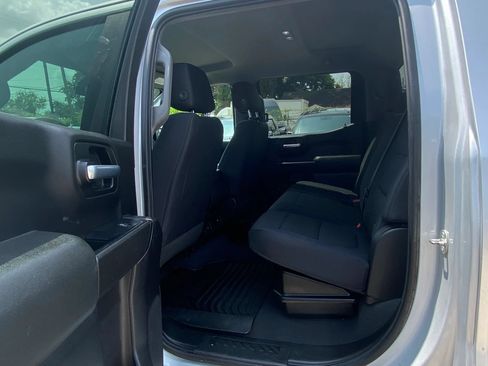 Used 2019 Chevrolet Silverado 1500 Custom Trail Boss w/ Custom Convenience Package AWD/4WD image 31