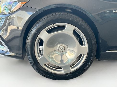 Used 2020 Mercedes-Benz Maybach S 650 image 35