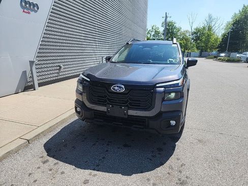 Used 2026 Subaru Outback Touring AWD/4WD image 2
