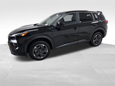 Used 2025 Nissan Rogue SV image 19