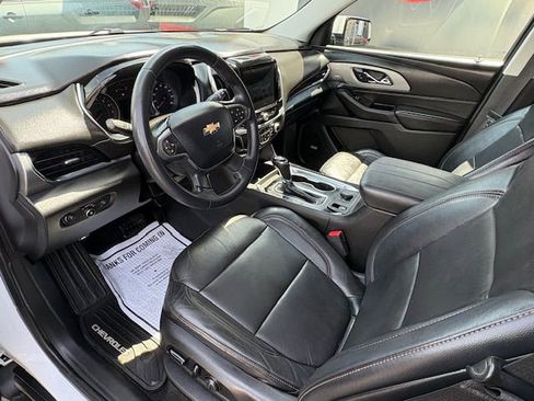 Used 2018 Chevrolet Traverse LT w/ LPO, Floor Liner Package AWD/4WD image 13