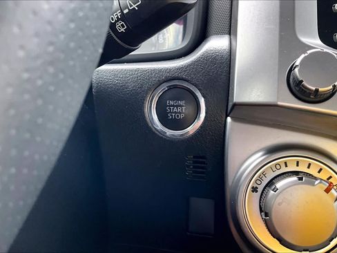 Used 2023 Toyota 4Runner TRD Sport AWD/4WD image 32