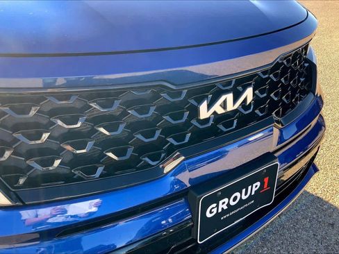 Used 2023 Kia Sorento SX image 36