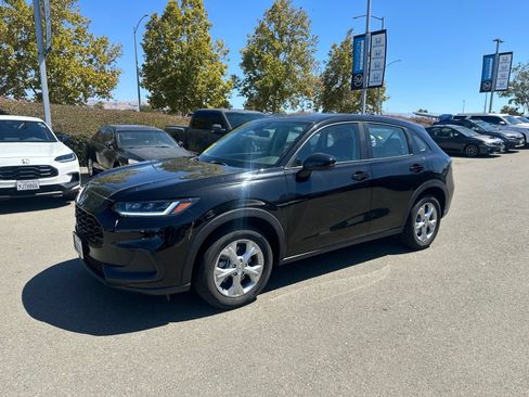 Used 2024 Honda HR-V LX image 5