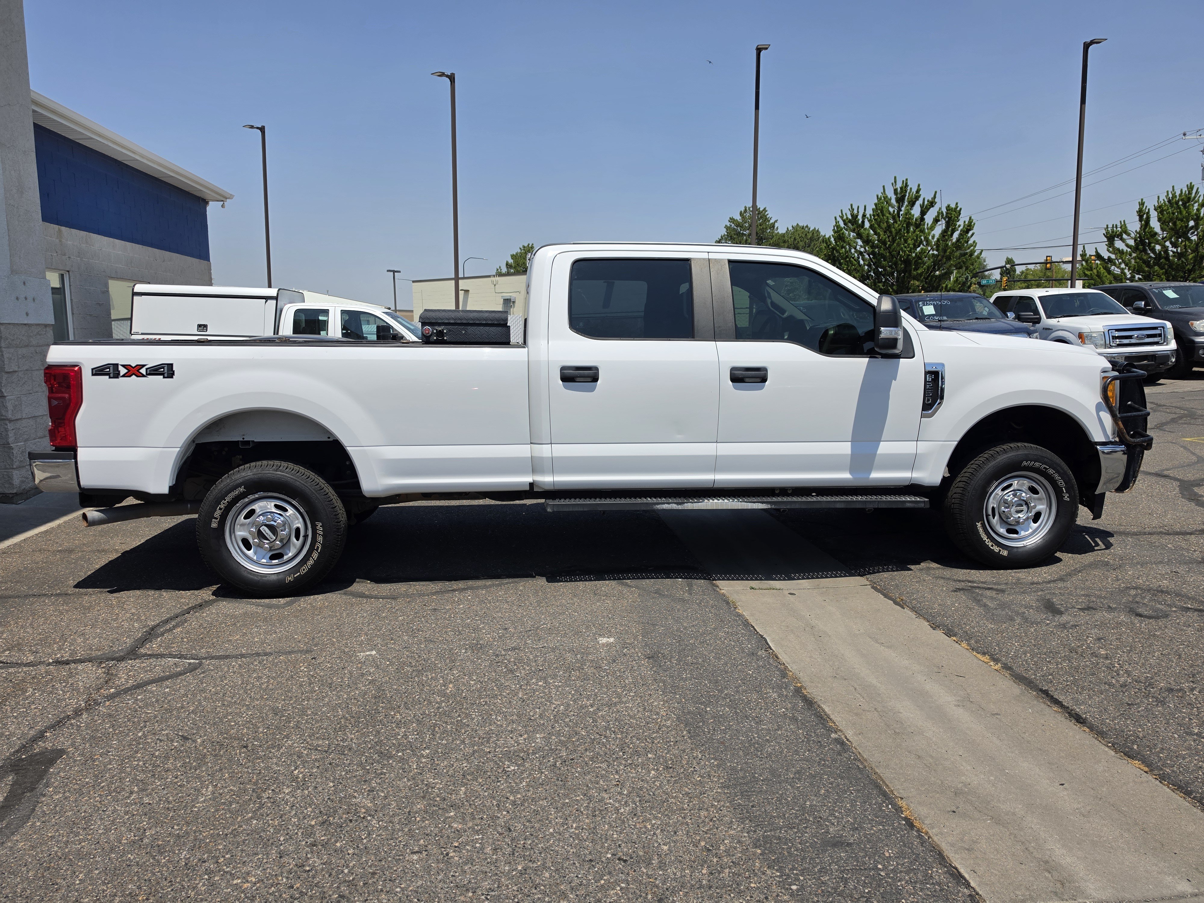 Used 2017 Ford F250 XL w/ Power Equipment Group AWD/4WD image 8