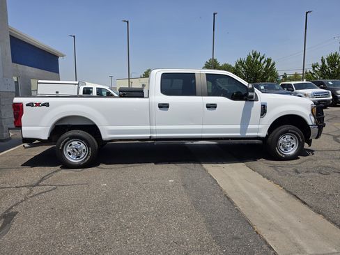 Used 2017 Ford F250 XL w/ Power Equipment Group AWD/4WD image 8