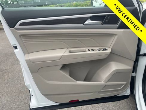 Used 2023 Volkswagen Atlas SE AWD/4WD image 15