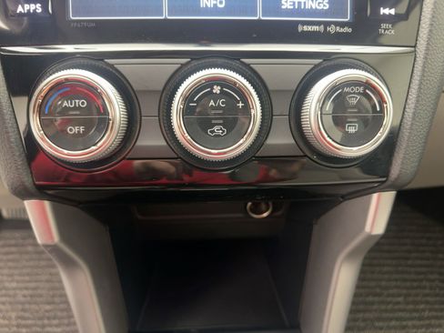 Used 2018 Subaru Forester 2.5i Premium image 24