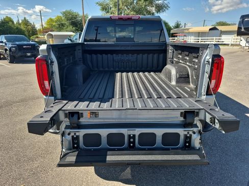 New 2026 GMC Sierra 1500 Denali w/ Denali Reserve Package AWD/4WD image 32