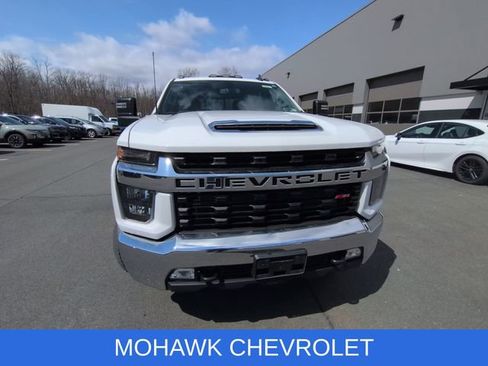 Used 2022 Chevrolet Silverado 2500 LT w/ Convenience Package image 7