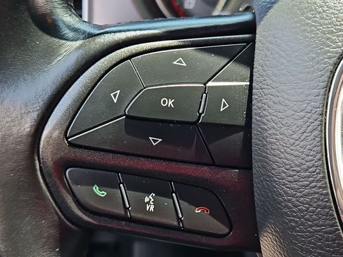 Certified 2021 Dodge Charger SXT RWD image 22