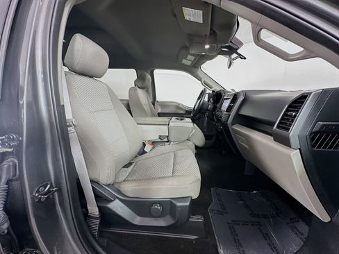 Used 2019 Ford F150 XLT w/ XTR Package image 28